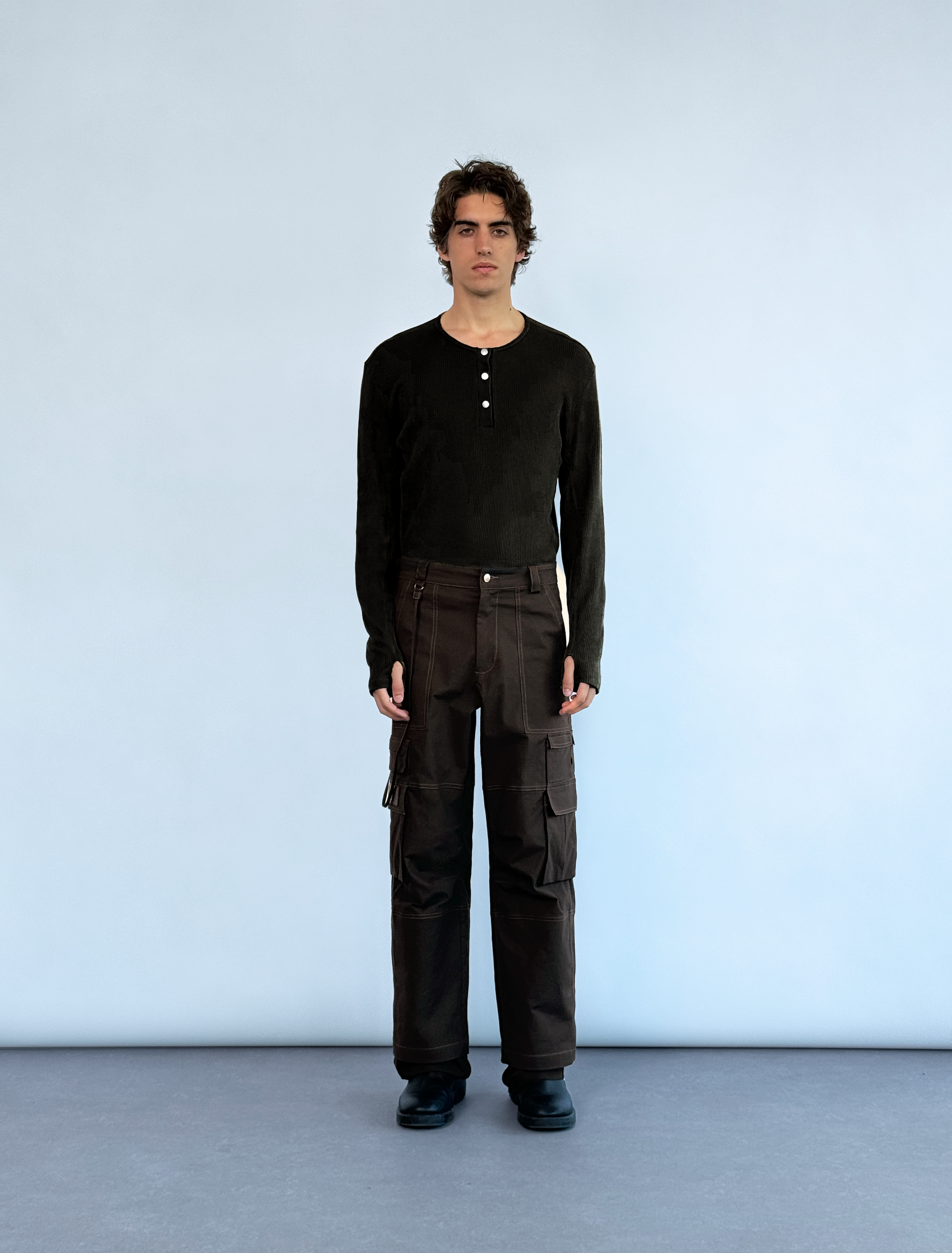 CARRER_PANTALÓN COBALT CARGO EN MARRÓN
