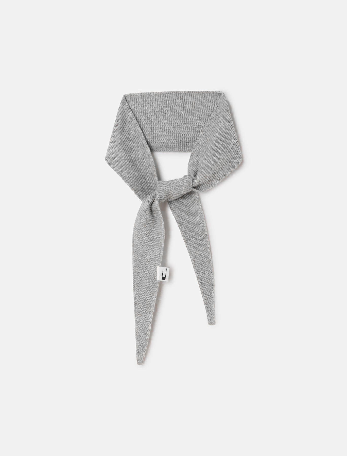 CARRER_CORE SCARF IN GREY