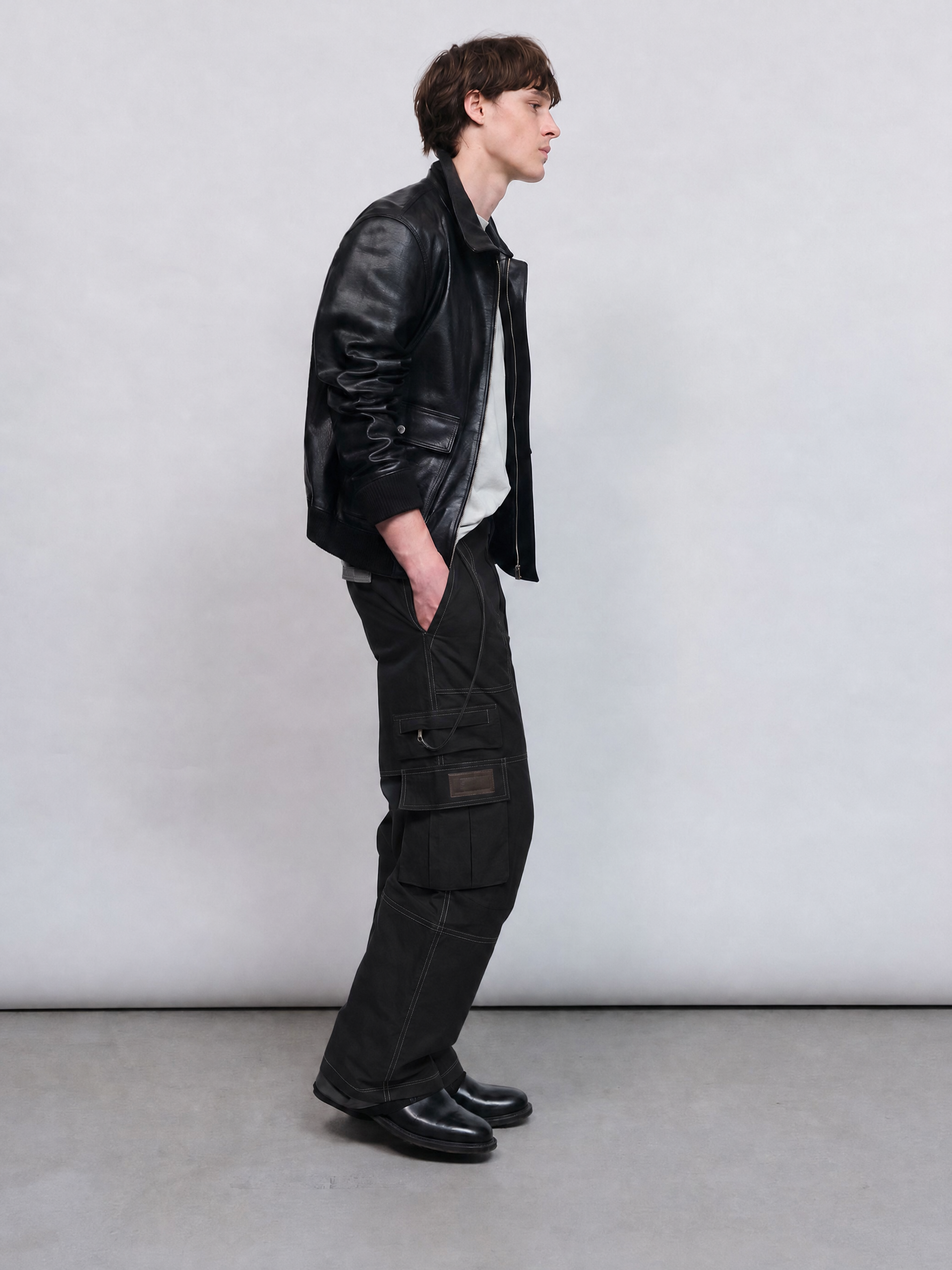 CARRER_COBALT CARGO IN BLACK