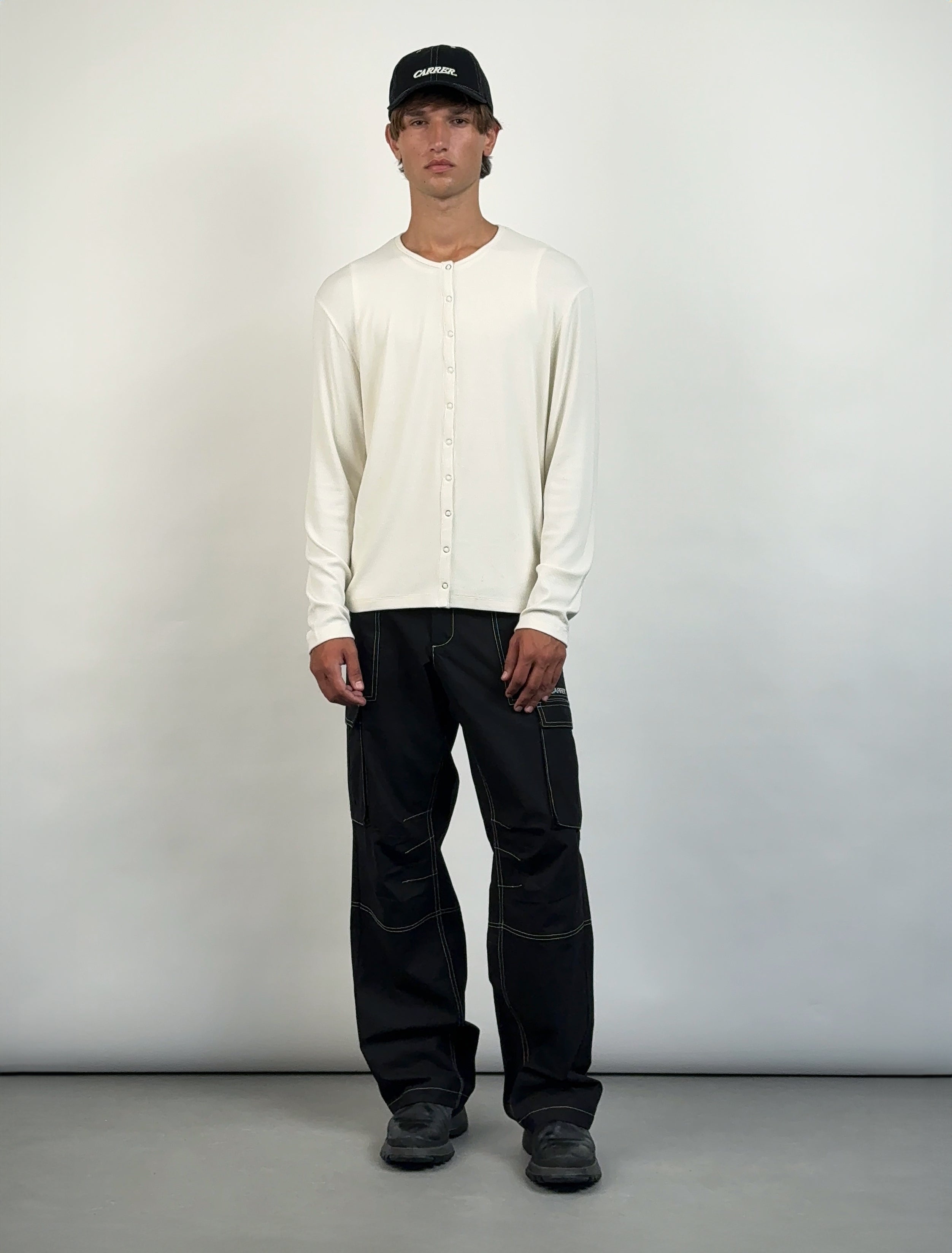 CARRER_COLE BUTTON-UP HENLEY IN WHITE