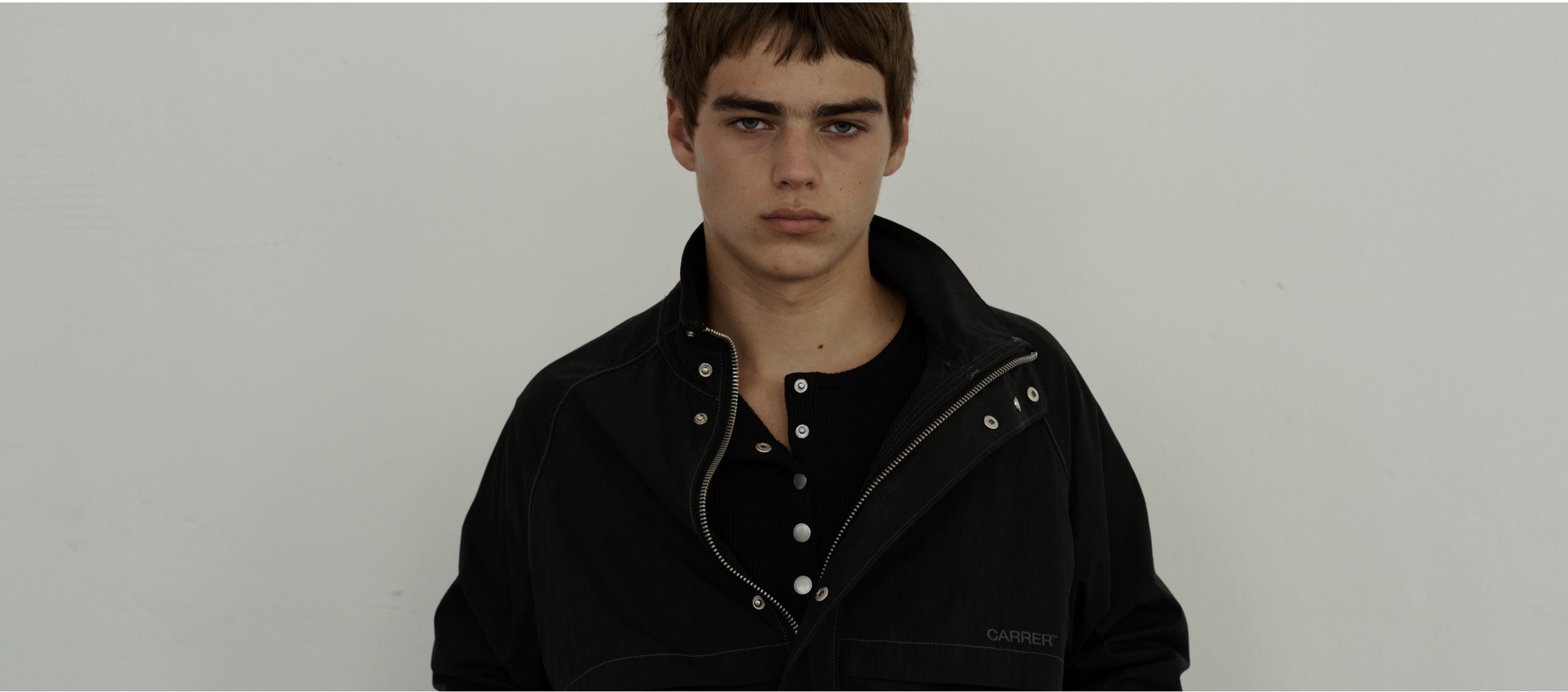 CARRER_[FALL/WINTER 25]_THUMBNAIL