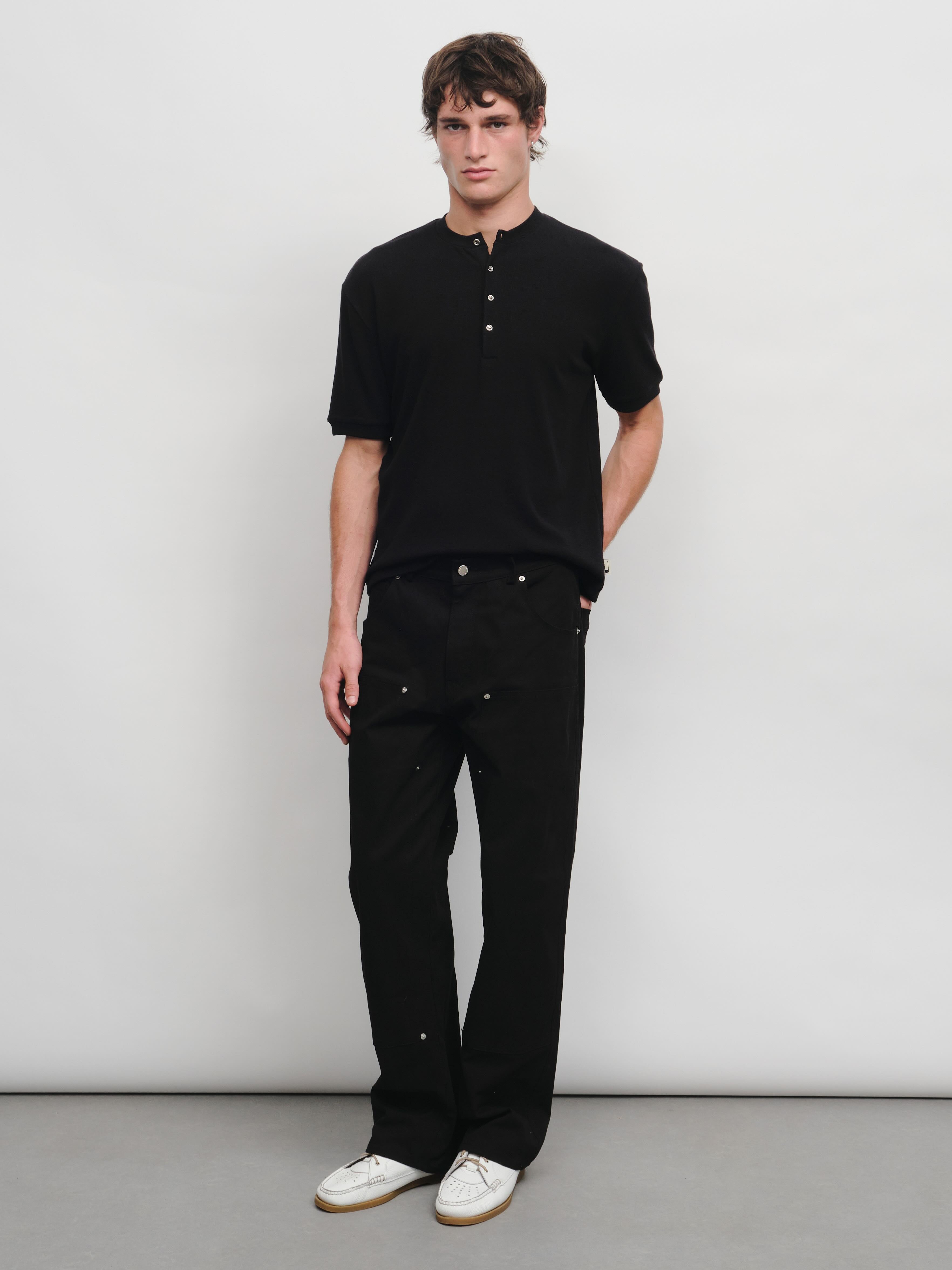 CARRER_DORVEN T-SHIRT IN BLACK