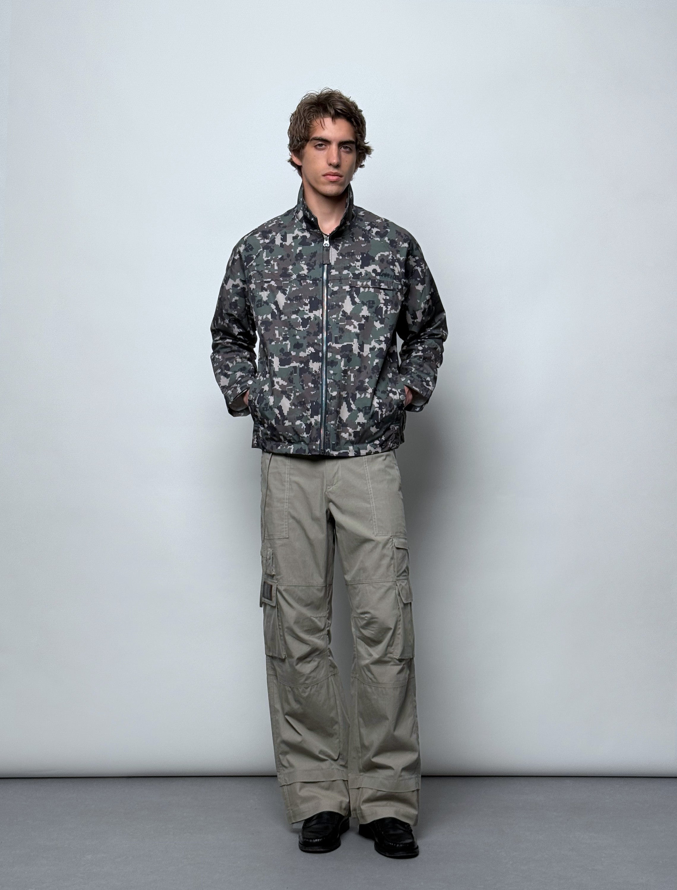 CARRER_VILA LIGHT RIPSTOP JACKET WORLDGRID CAMO