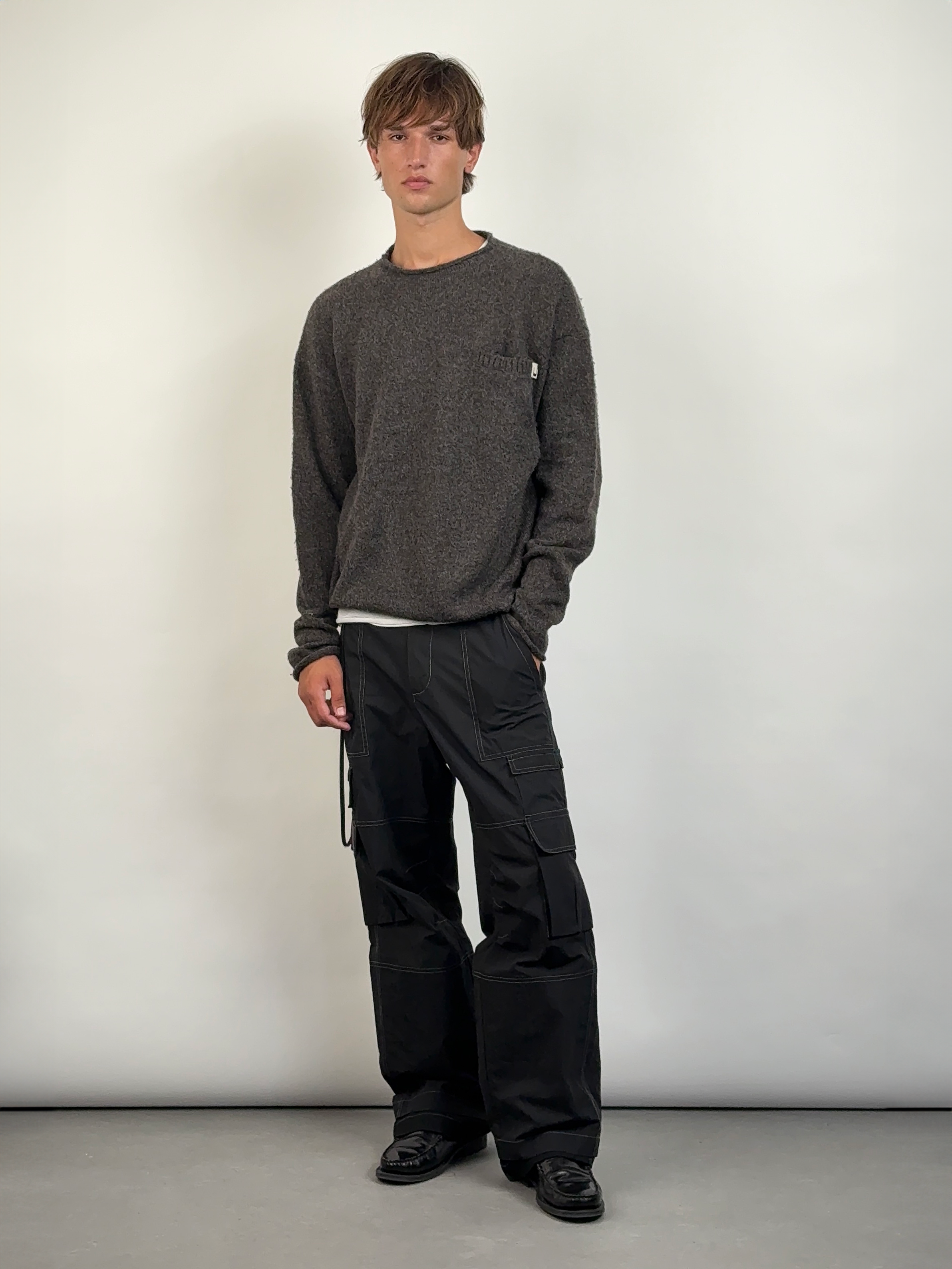 CARRER_RONAN CREWNECK IN GREY