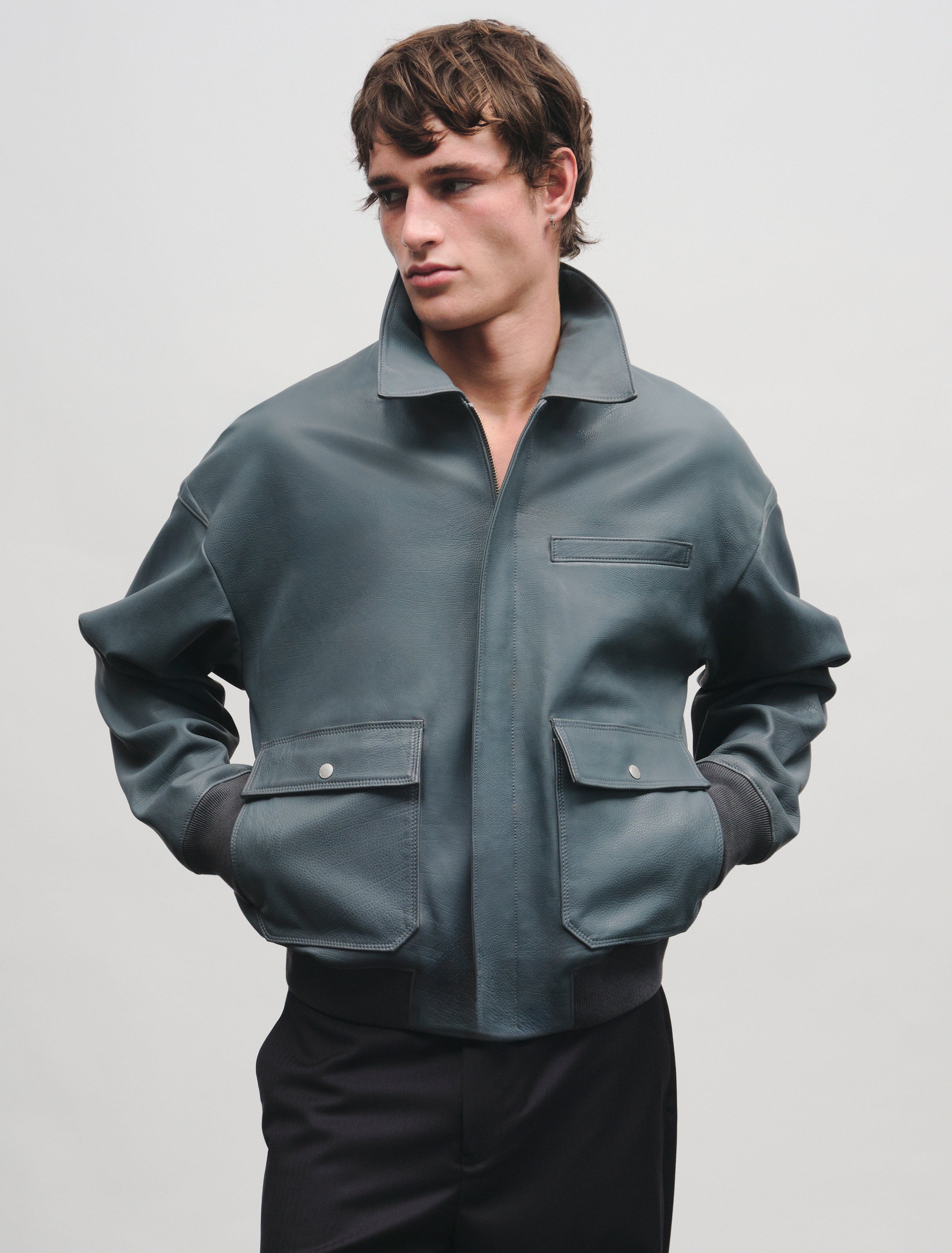 CARRER_CODA LEATHER JACKET IN GRAY BLUE
