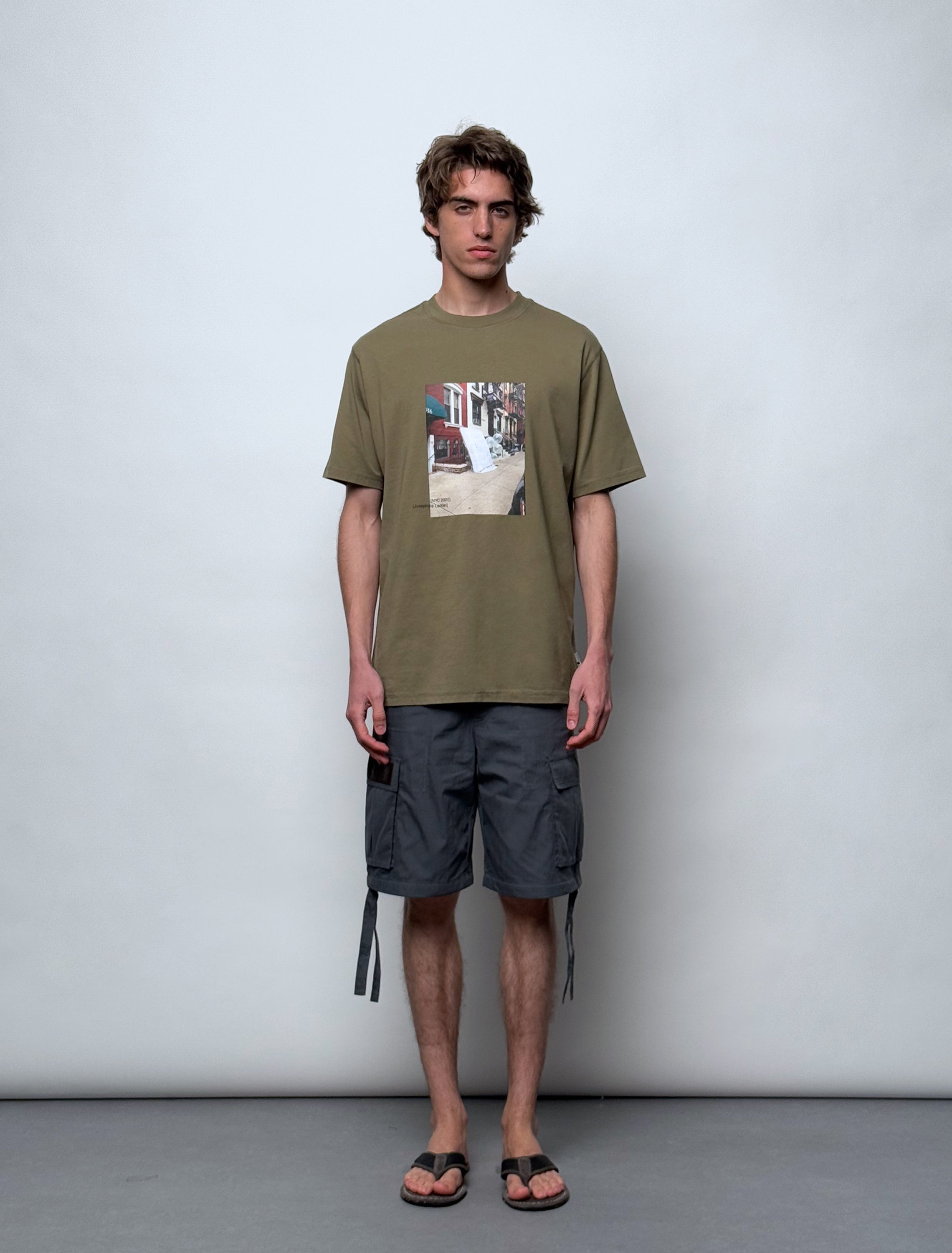 CARRER_STREET SERIES T-SHIRT IN WASHED BROWN