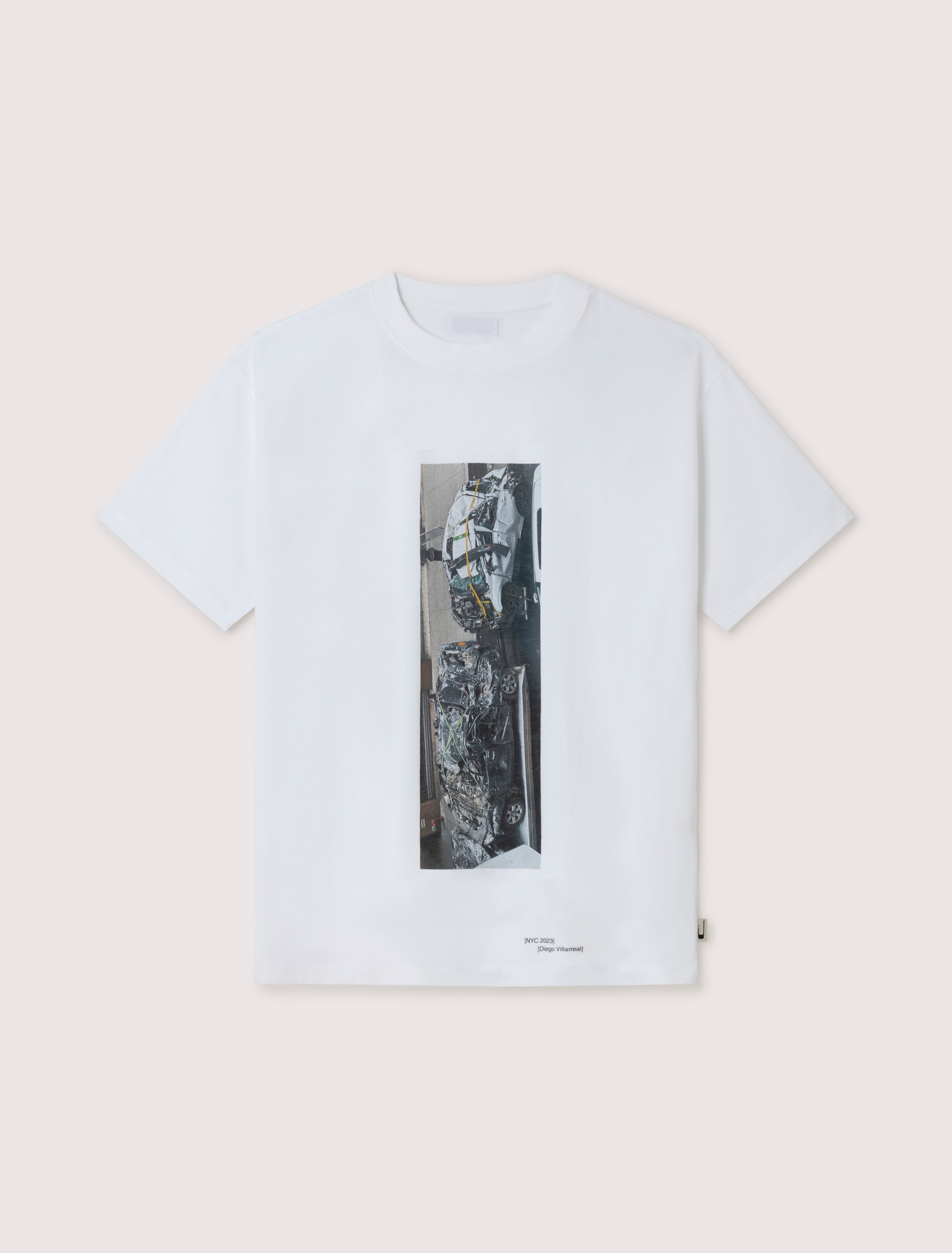 CARRER_STREET SERIES T-SHIRT IN WHITE