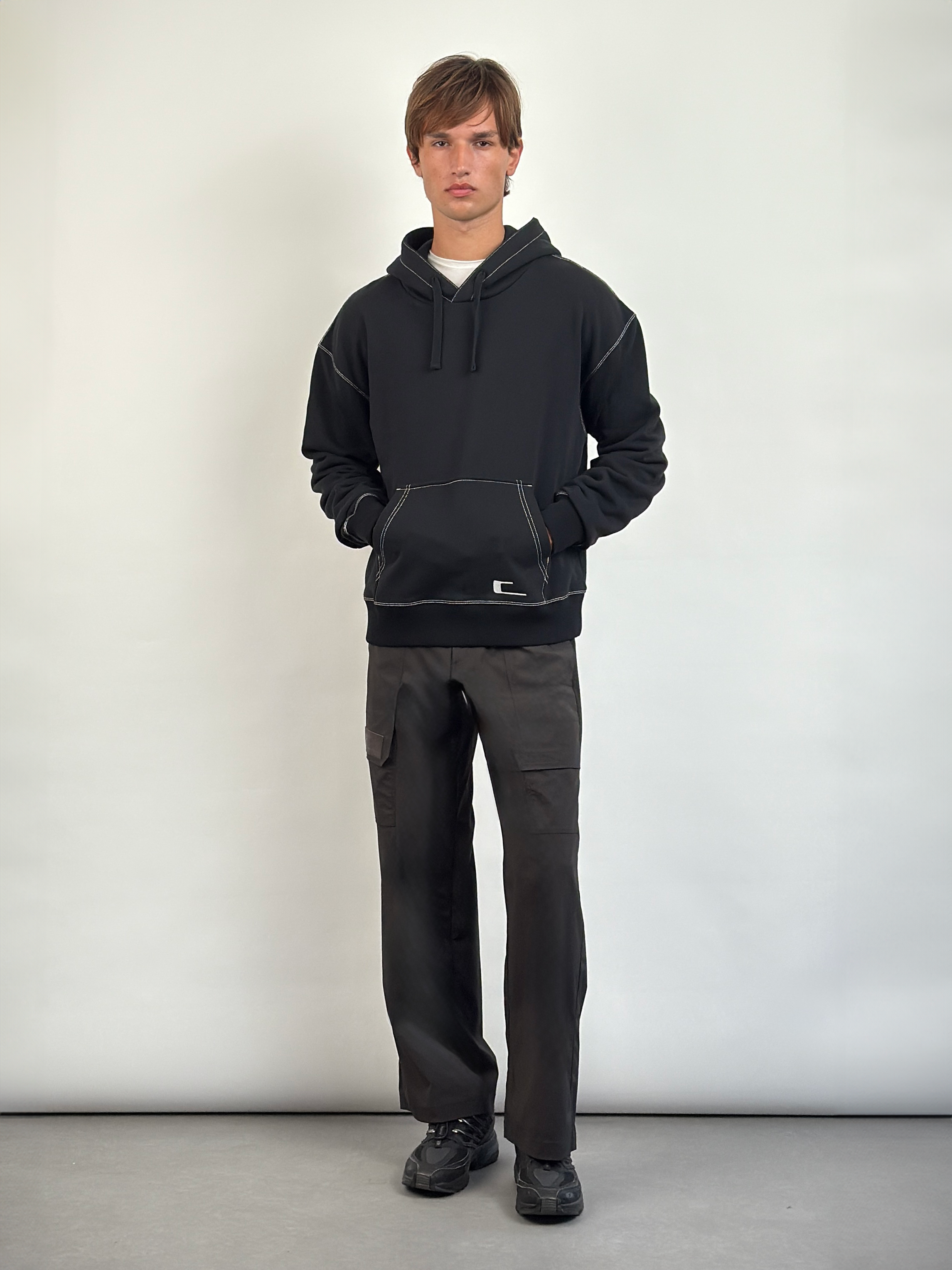 CARRER_TATE HOODIE IN BLACK