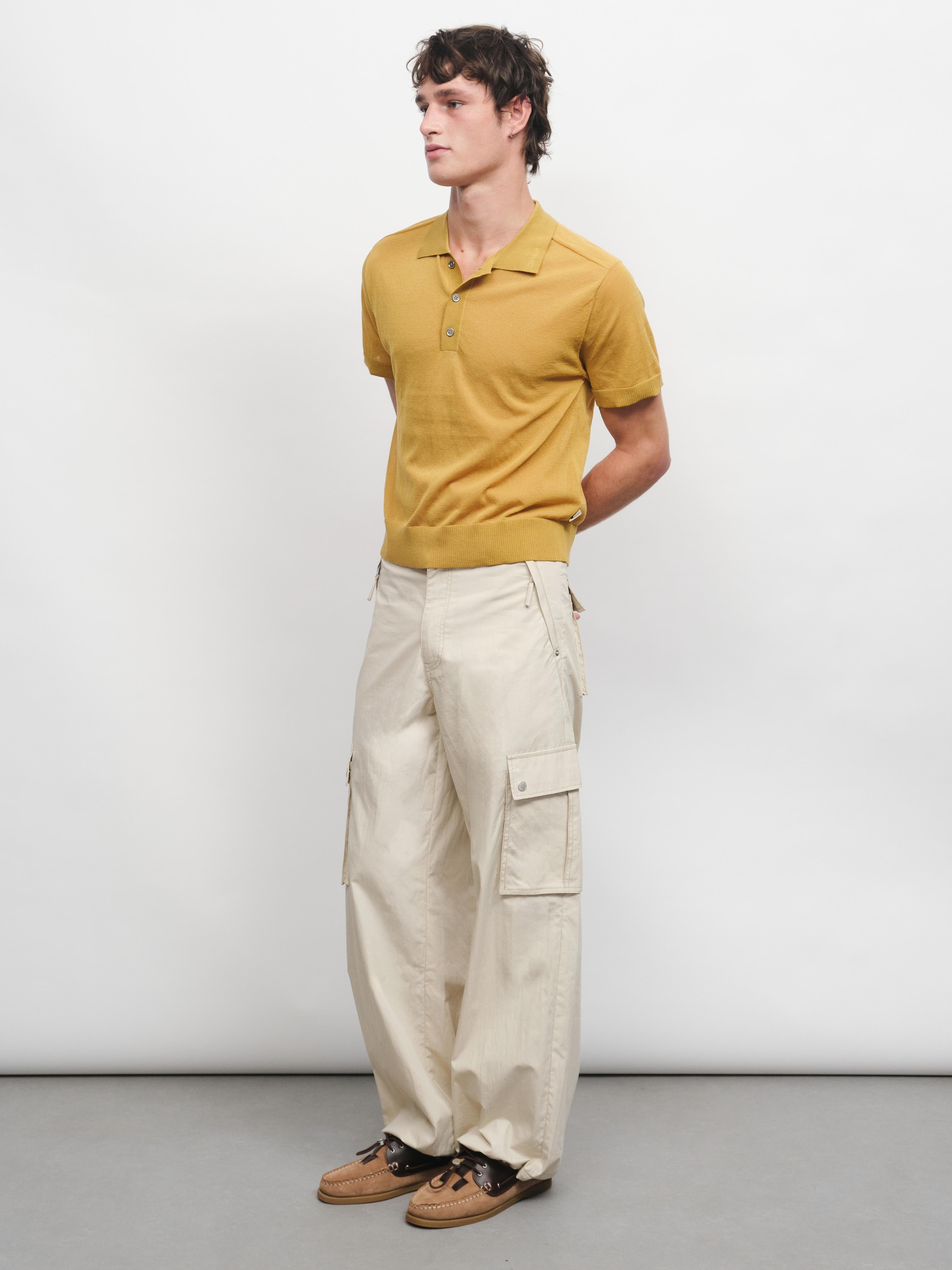 CARRER_TYRO POLO IN OIL YELLOW